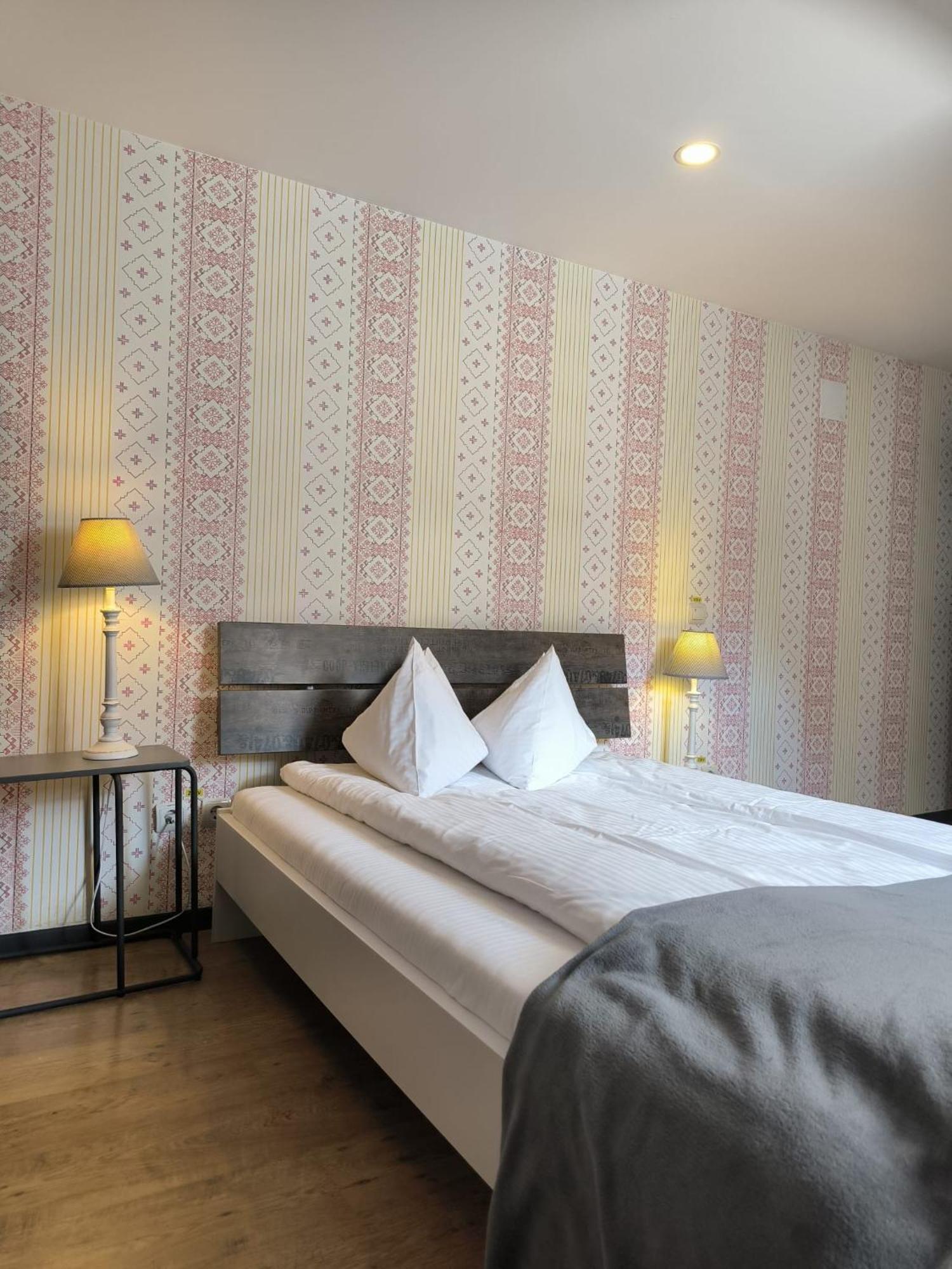 Castelul Stirbey Guest house 3*